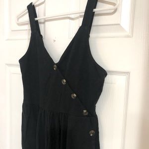 American Eagle AEO Jumpsuit w/pockets & cropped wide legs | size M